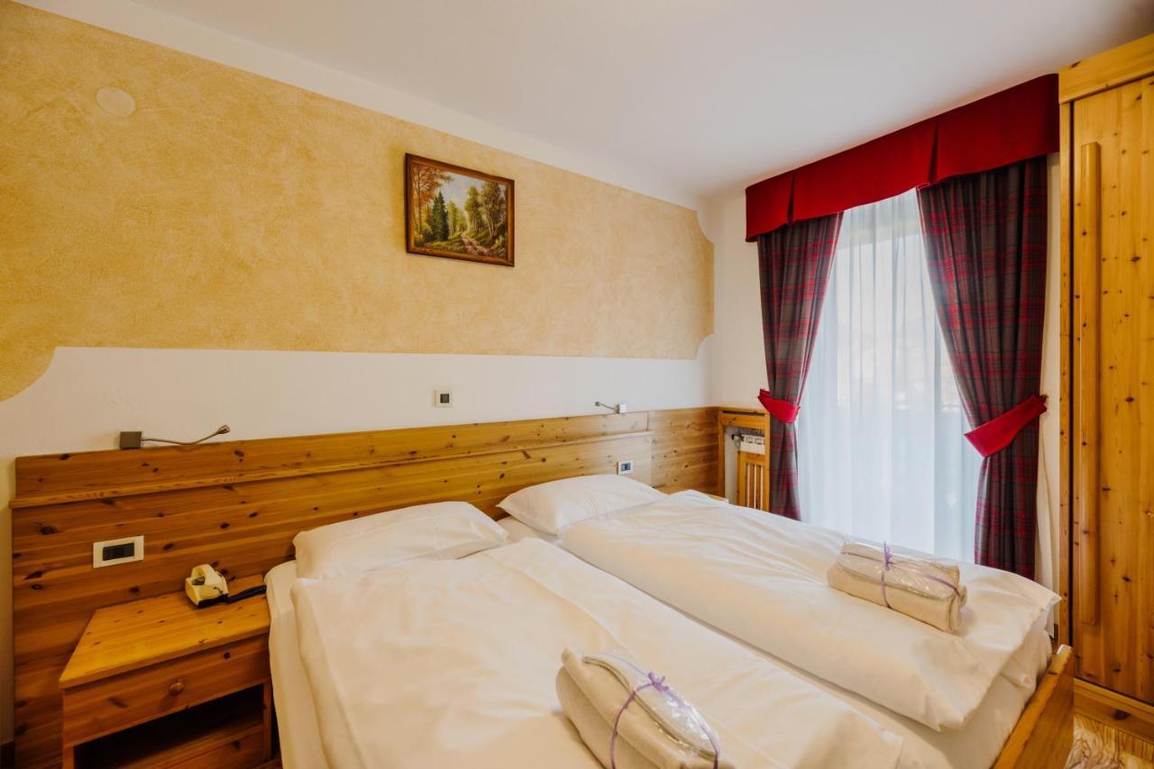 Hotel Rosa Wellness & Spa Vigo di Fassa Luaran gambar