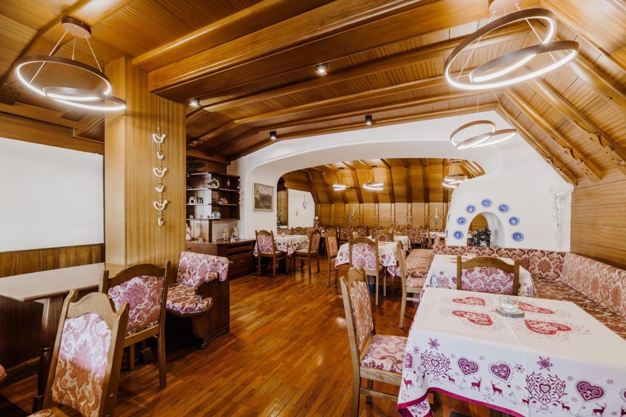 Hotel Rosa Wellness & Spa Vigo di Fassa Luaran gambar