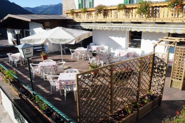 Hotel Rosa Wellness & Spa Vigo di Fassa Luaran gambar